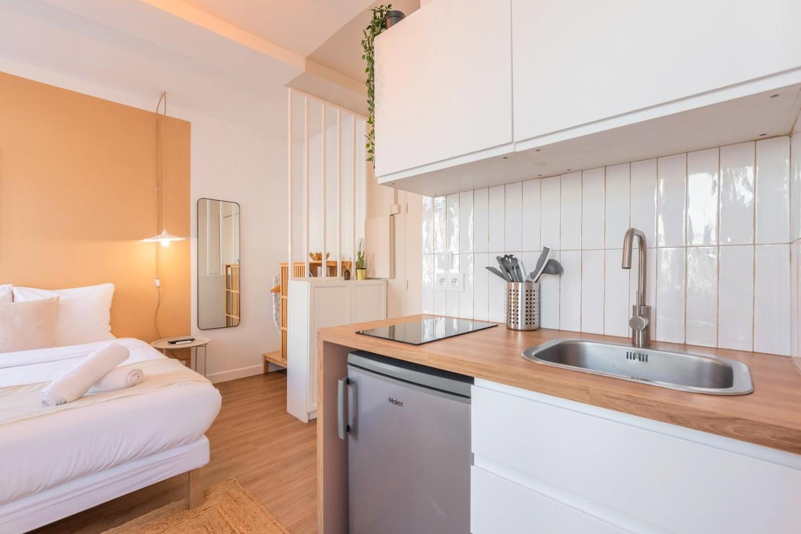 Charming Lille St Michel Studio Экстерьер фото